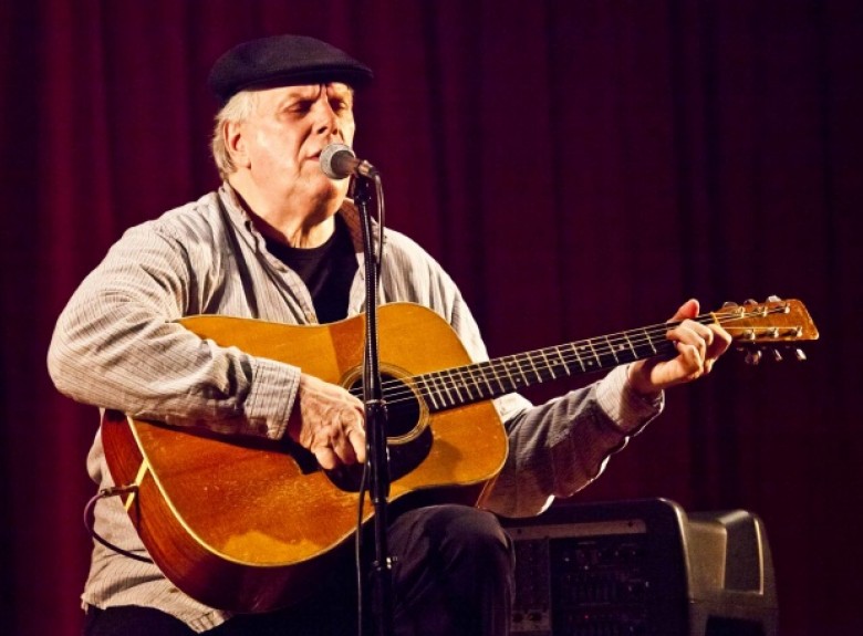 Turley Richards performing on stage